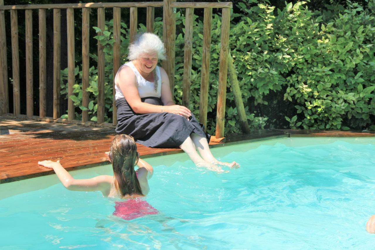 Gite Derrière les Oliviers -Le Mas de la Cigale Bleue Caumont-sur-Durance Esterno foto